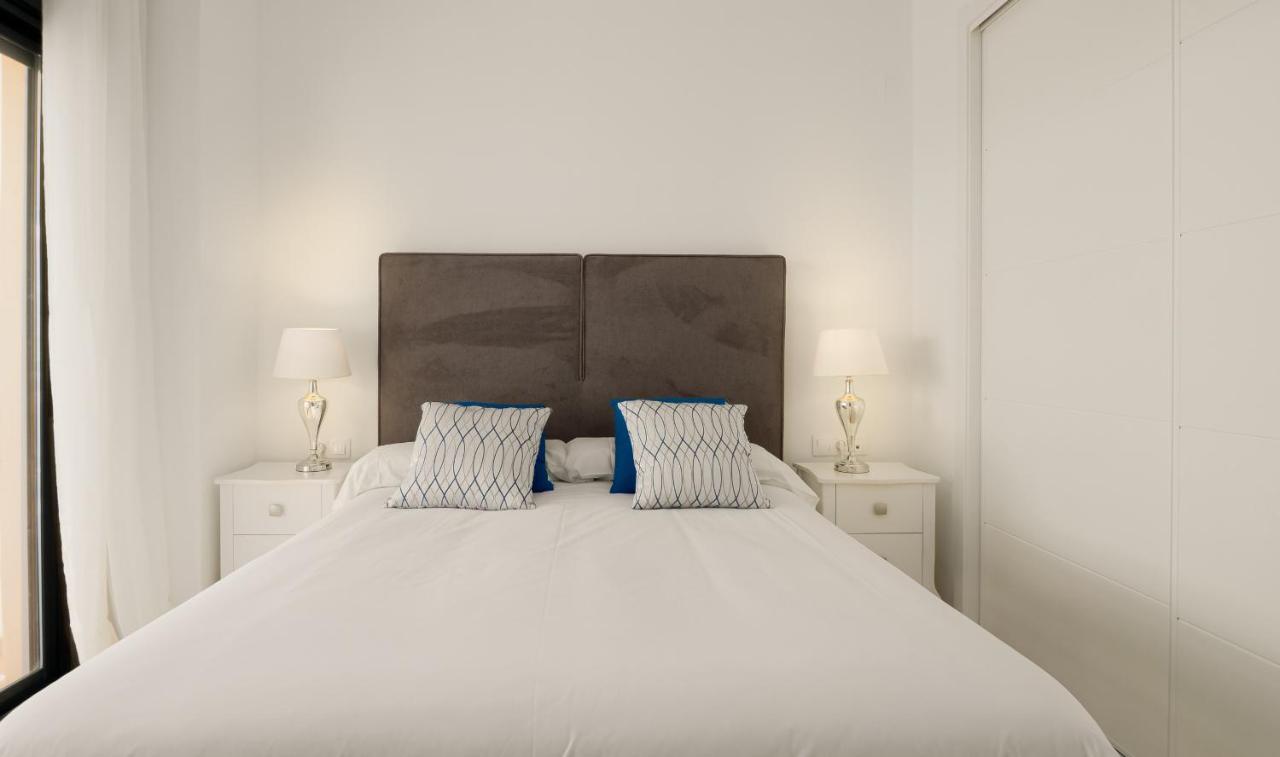 2306 - Brand New Apt, Walking Distance To Beach! Casares Exterior photo